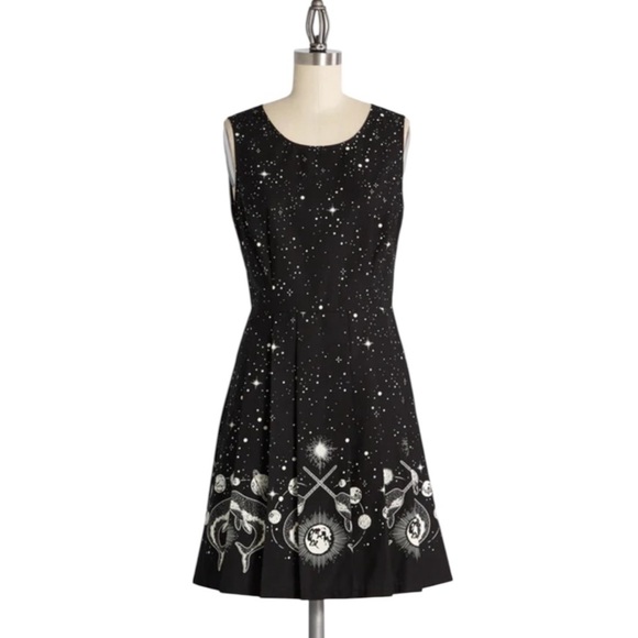 Dangerfield Cosmic Narwhal Fit And Flare Dress - Picture 1 of 9